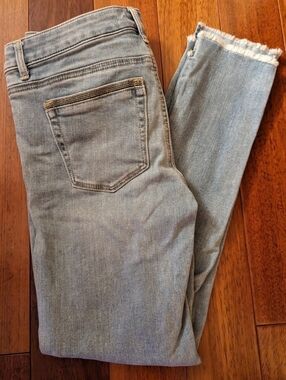 WHBM Women's Light Blue High Low Hem Skinny Jeans